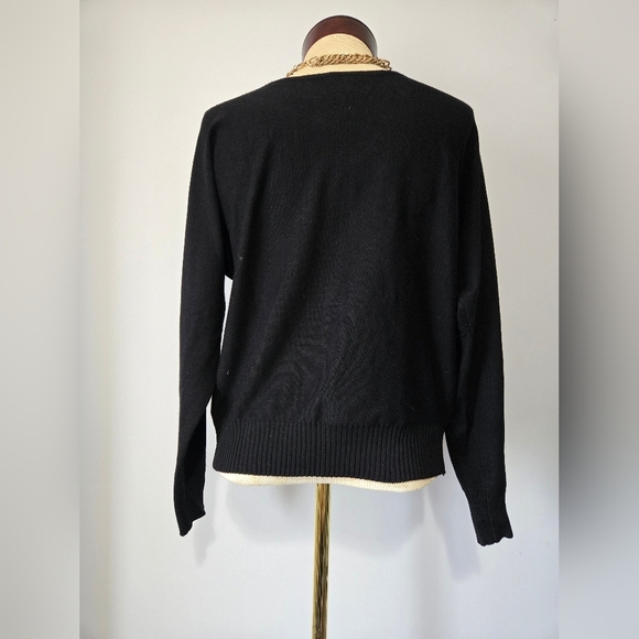 RIO & RIAN Soft Lightweight Black Sweater With Studded Sleeves. Size Small - Picture 6 of 11
